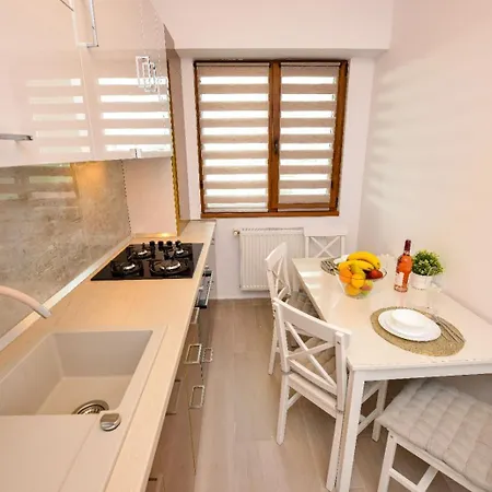 Apartment - Private Parking Bucharest