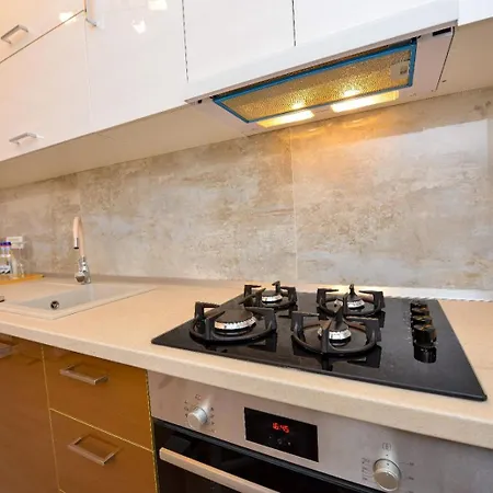 - Private Parking Appartement *