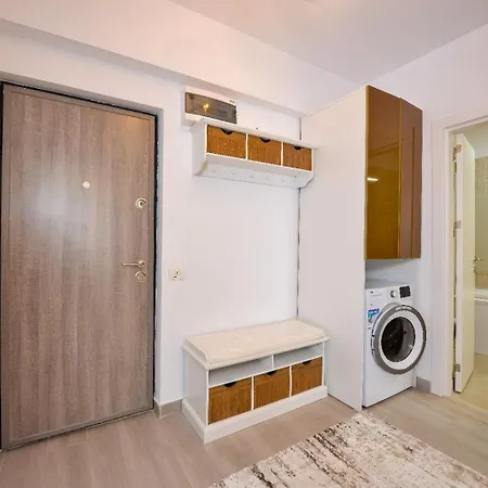 - Private Parking Apartment *