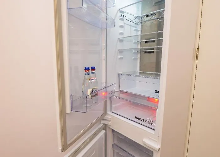 Apartment - Private Parking *